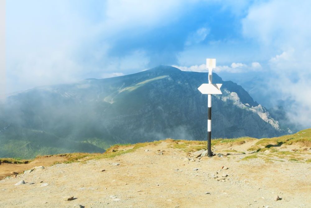 guidepost staffing - a guidepost on a mountain